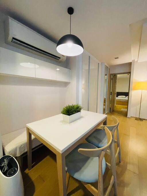 Cozy Spacious 1Bed 1Bath 500M Bts Thonglor Bangkok Ngoại thất bức ảnh